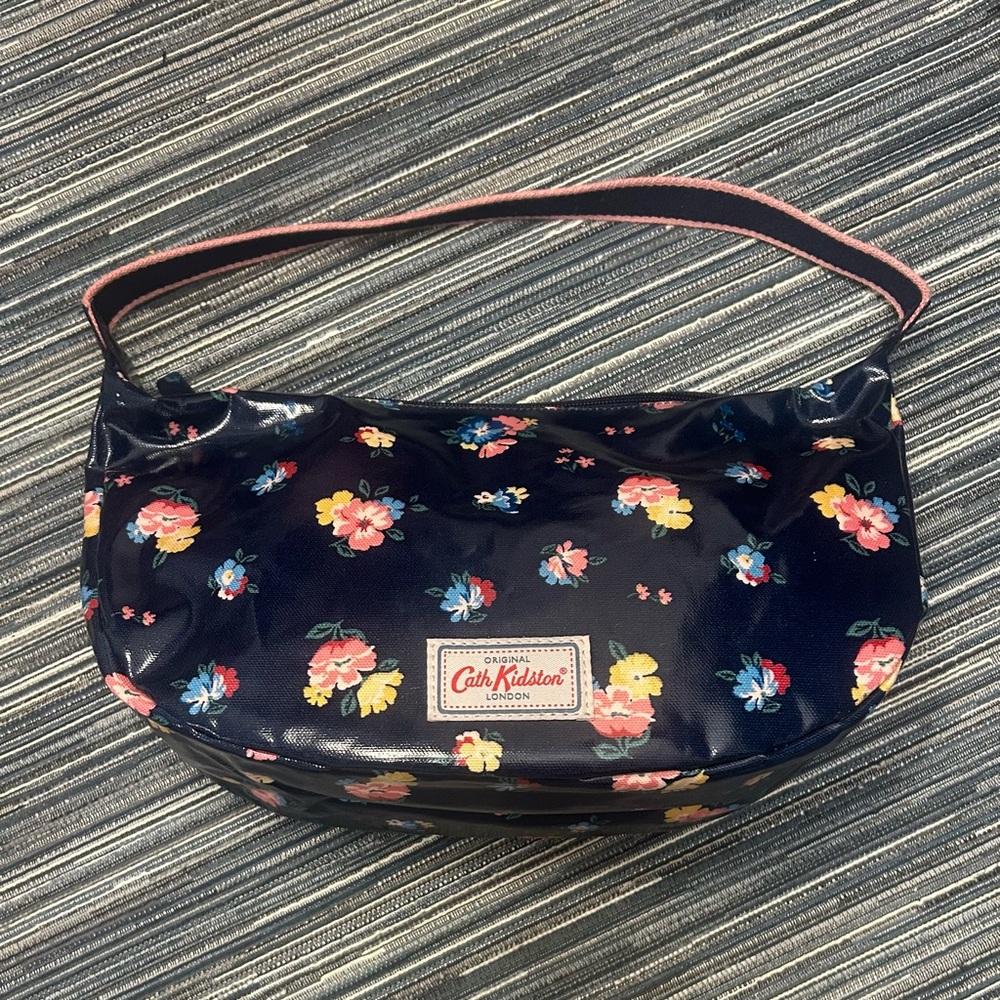 Cath Kidston London Coated Canvas Slinger Shoulder Bag Navy Blue and Floral - Picture 2 of 7